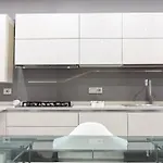 Family 2br With Balcony, Near Metro 公寓 *