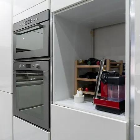 公寓 Family 2br With Balcony, Near Metro